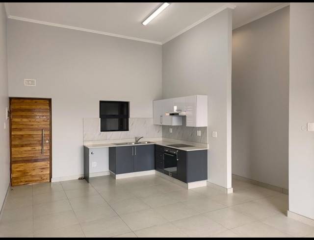 2 BEDROOM APARTMENT FOR SALE IN UMHLANGA RIDGE